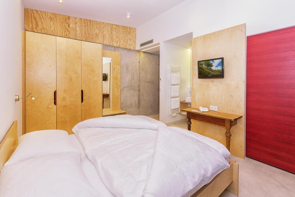 Kleinkunsthotel Naturns Oda fotoğraf